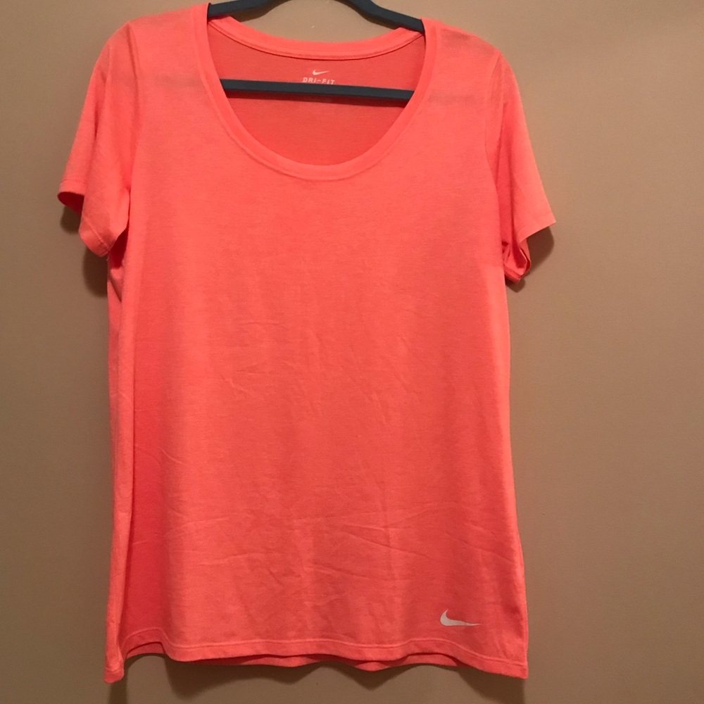 Nike Large Dri-Fit Shirt